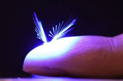 Peri Benzeri Robot Rüzgar ve Işık Gücüyle Uçuyor