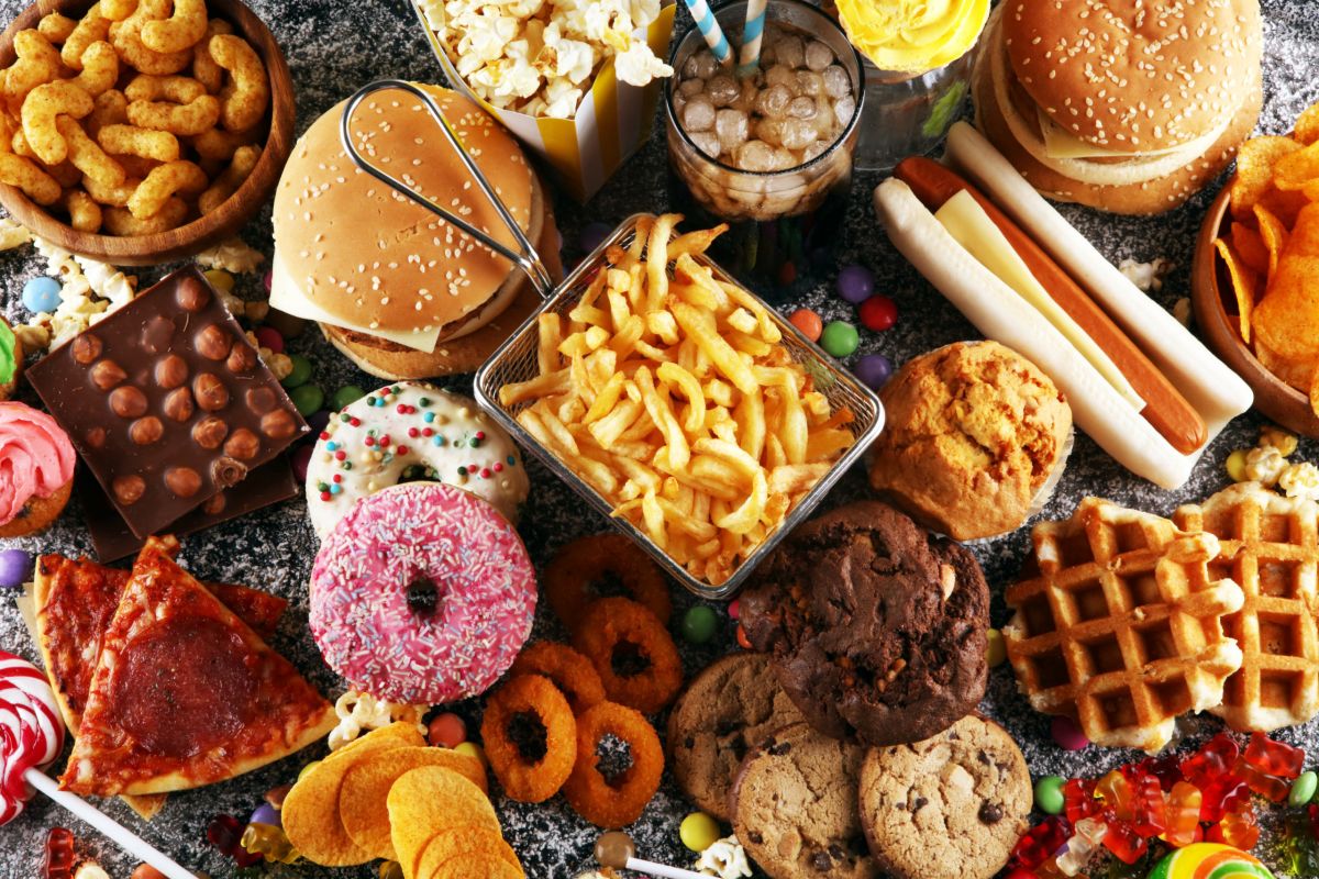 Aşırı işlenmiş gıdalar kalp hastalıkları, bağırsak kanseri ve ölümle ilişkilendirildi
