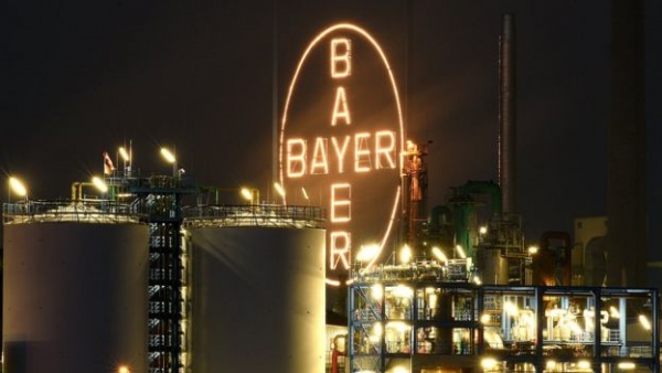 Bayer, Monsanto'yu 66 milyar dolara satın aldı